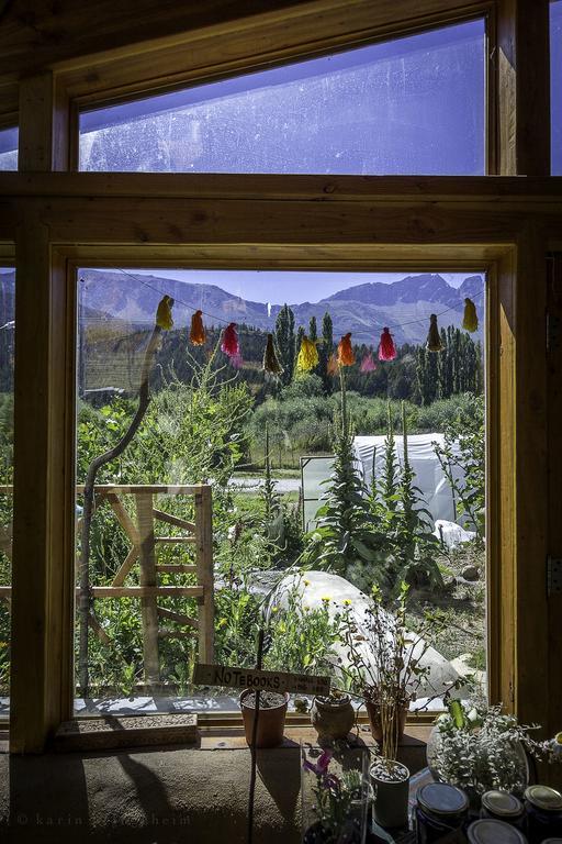 Earthship Patagonia Eco Accommodations Эль-Больсон Экстерьер фото