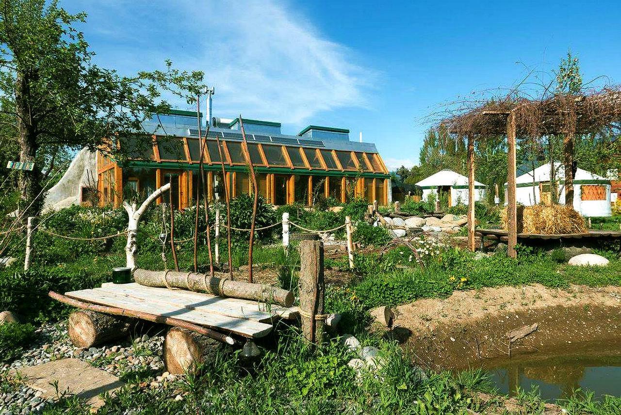 Earthship Patagonia Eco Accommodations Эль-Больсон Экстерьер фото